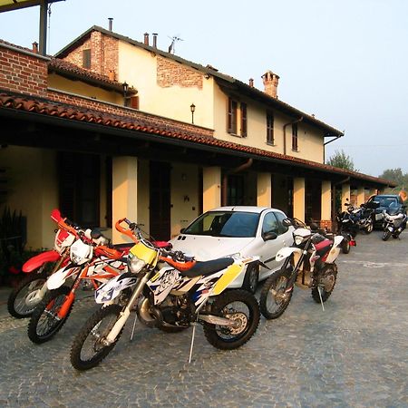 B&B Cascina Bellavista Tigliole Екстер'єр фото